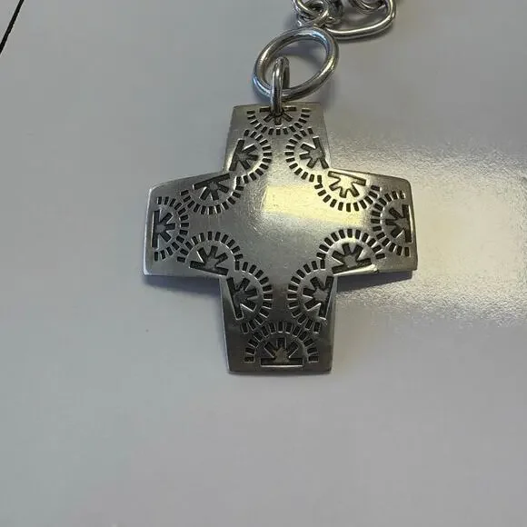 SILPADA 925 Sterling Silver Cross Necklace Toggle Closure Chunky Chain - Picture 6 of 9